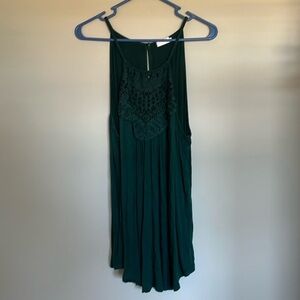 EUC BLUETIME XXL Green Tunic Length High Neck Tank w/crochet Neckline